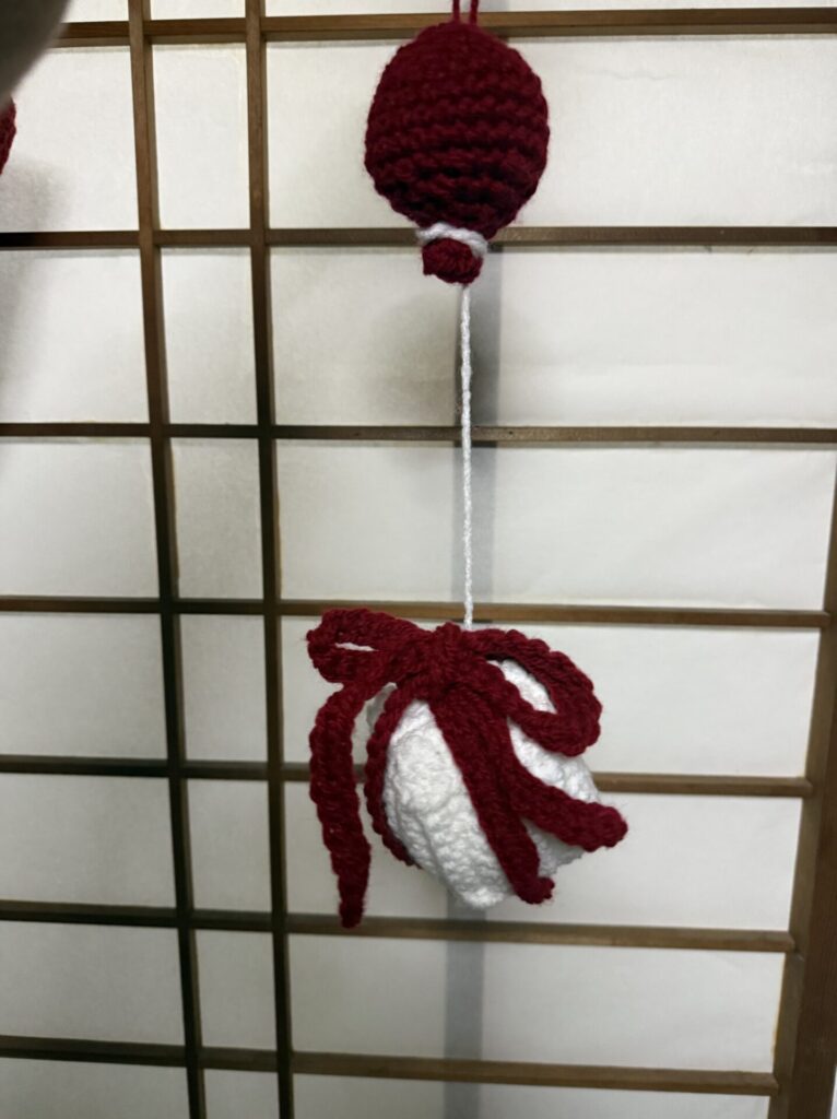 あつ森　プレゼント　風船　かぎ針編み