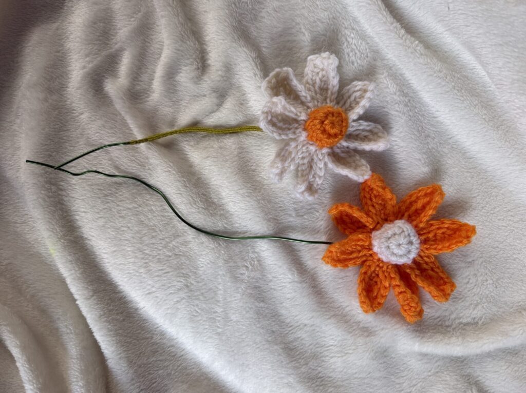 かぎ針編み YouTube コスモス オレンジ お花