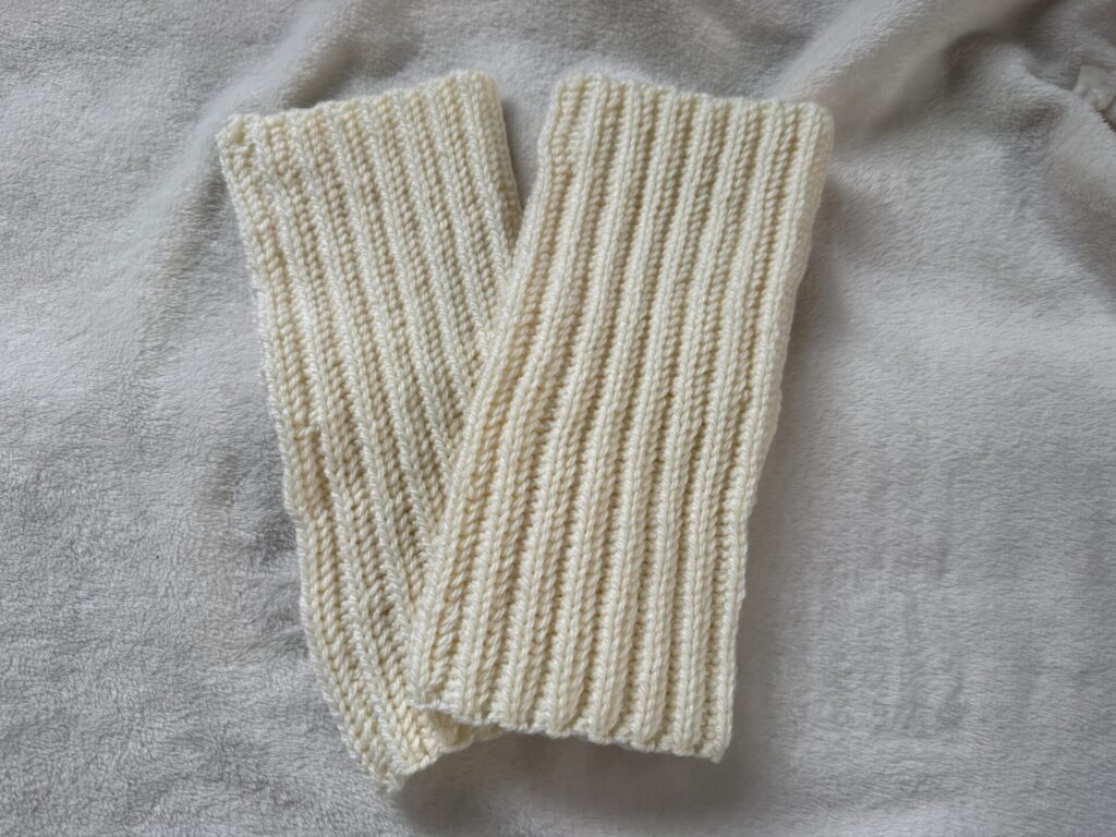 レッグウォーマー　かぎ針編み　ムートン